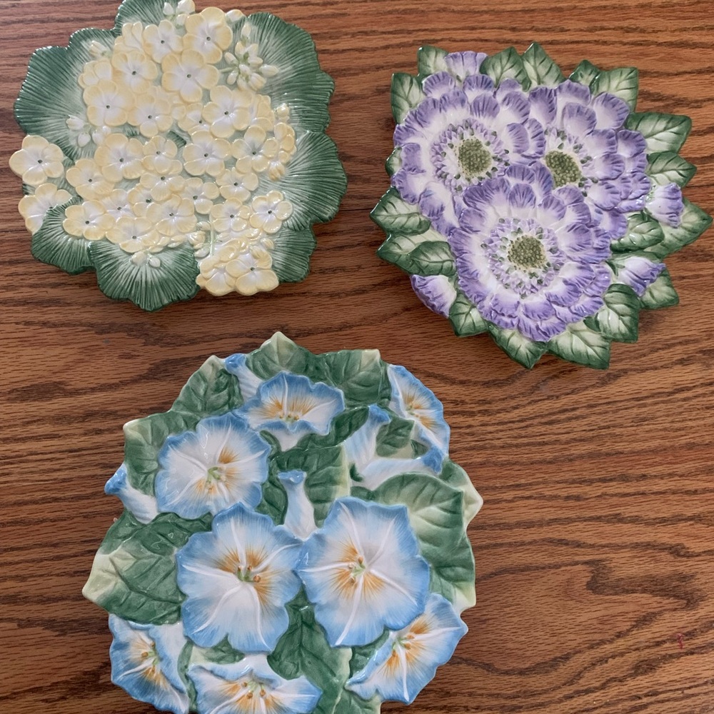 Discontinued Fritz and Floyd Spring Fling Decorative Tableware Set
